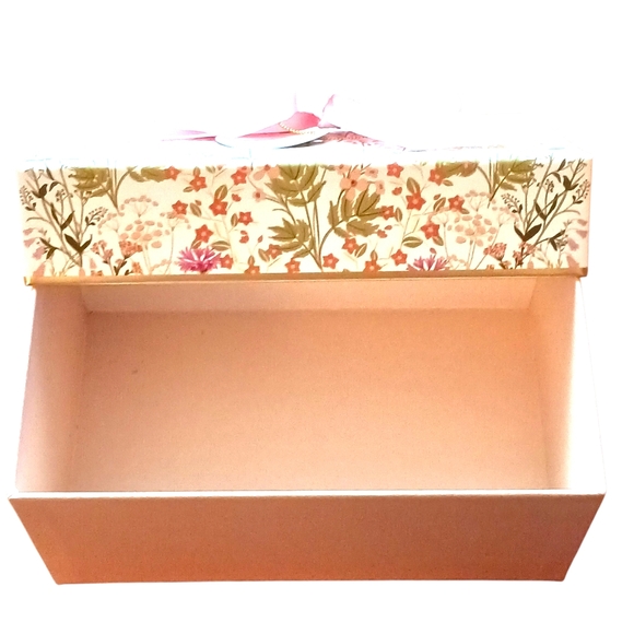 Lady Jayne Floral Gift Box with Pink Ribbon NWT - Picture 3 of 7